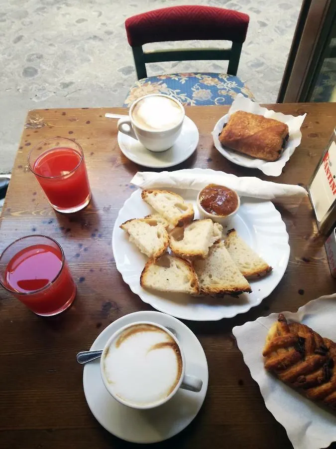 Bed & Breakfast Torre Tolomei Trastevere Rome Italy